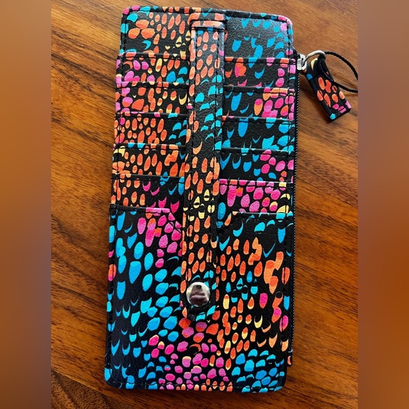 Women’s Multi-Colored Snake Design Card Holder! - Picture 5 of 8